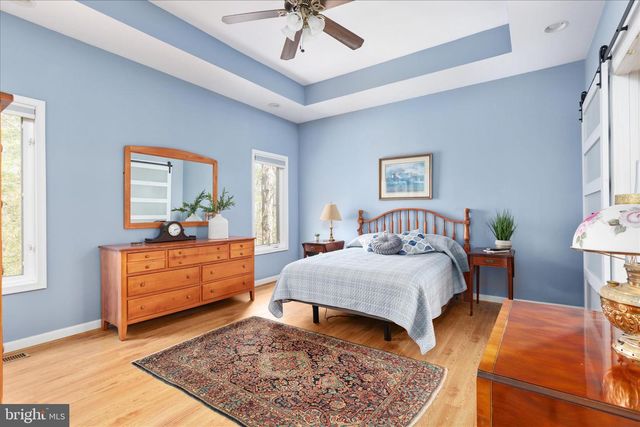 203 NORTHWOOD CIR, Cross Junction, VA 22625