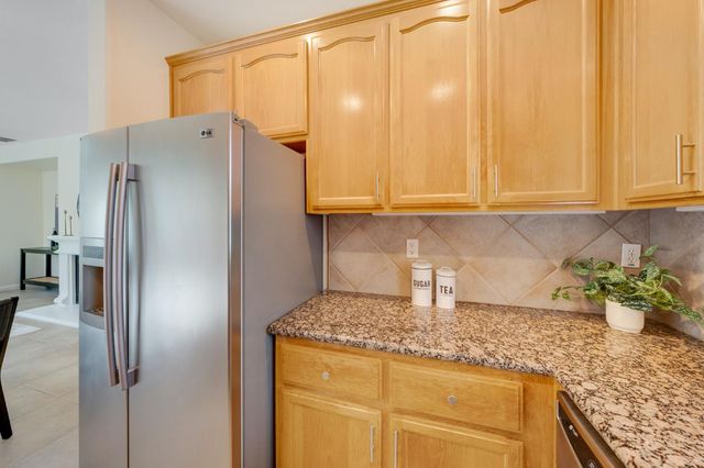 401 Bankside Way, Sacramento, CA 95835