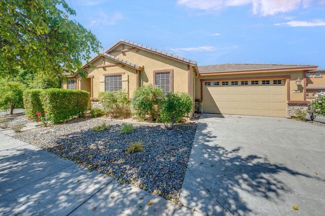 401 Bankside Way, Sacramento, CA 95835