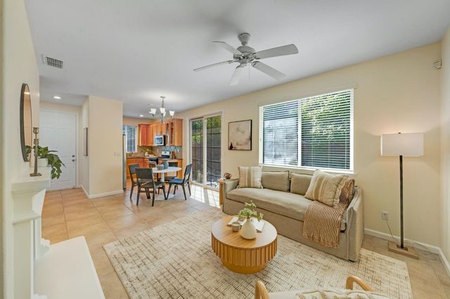 401 Bankside Way, Sacramento, CA 95835