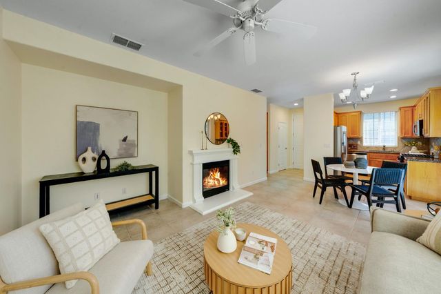 401 Bankside Way, Sacramento, CA 95835