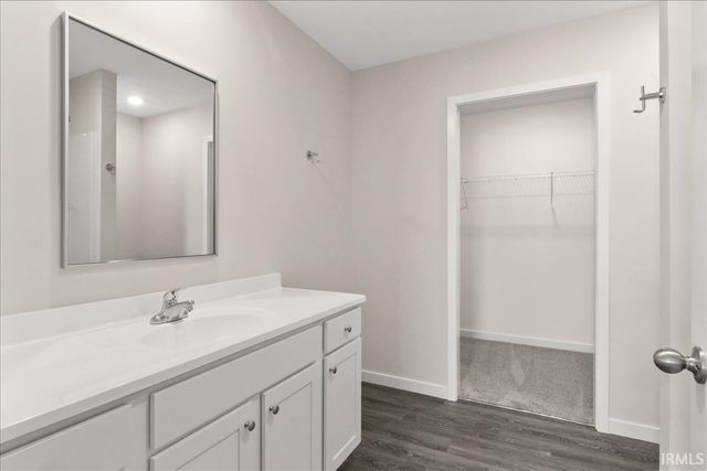 928 N Polk Drive, Oakland City, IN 47660