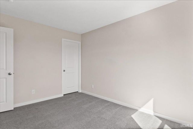 928 N Polk Drive, Oakland City, IN 47660