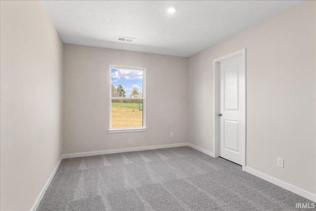 928 N Polk Drive, Oakland City, IN 47660