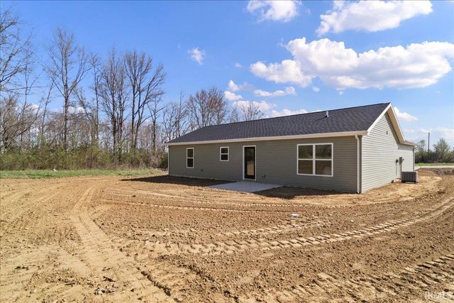 928 N Polk Drive, Oakland City, IN 47660