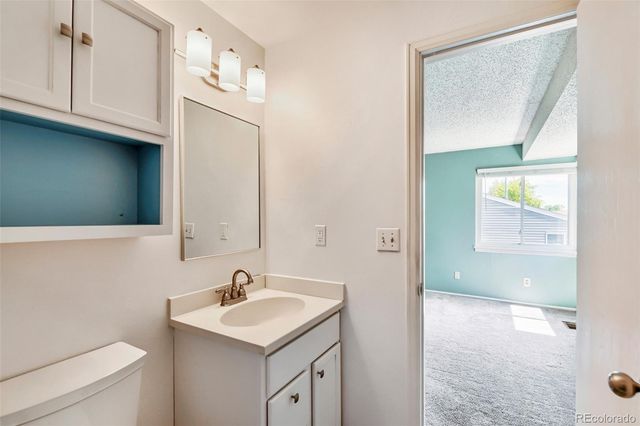 11713 Briarwood Drive, Denver, CO 80233