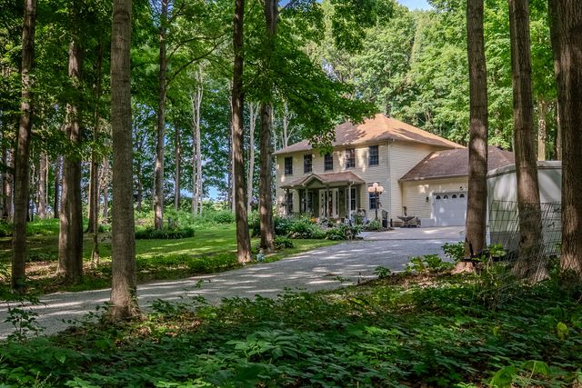 6361 E State Rd 2, Rolling Prairie, IN 46371