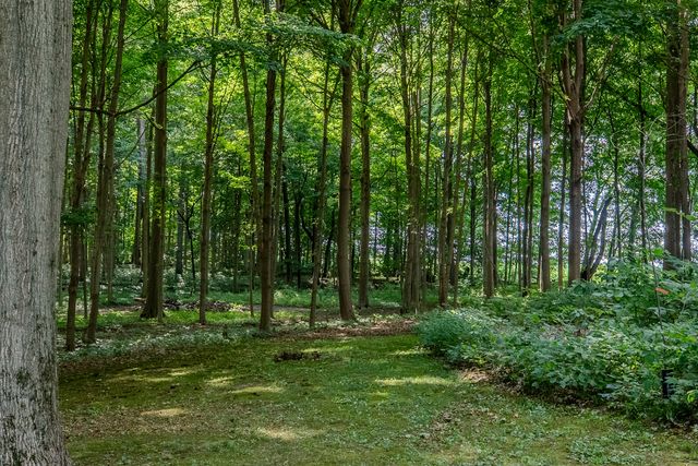 6361 E State Rd 2, Rolling Prairie, IN 46371