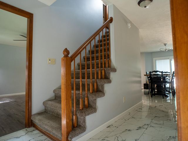 6361 E State Rd 2, Rolling Prairie, IN 46371