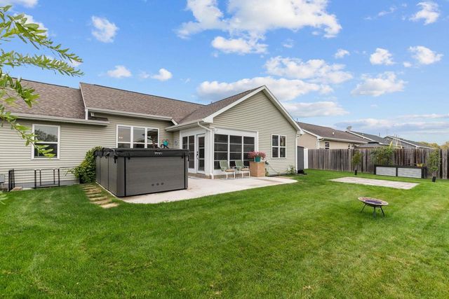 N9074 PAPERMAKER, Menasha, WI 54952