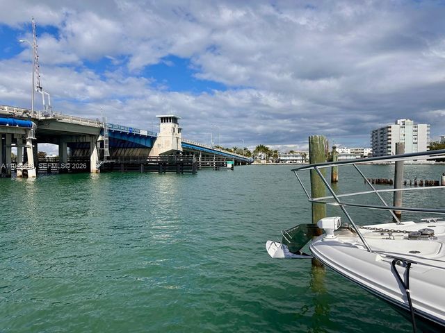 7601 E Treasure Dr, North Bay Village, FL 33141