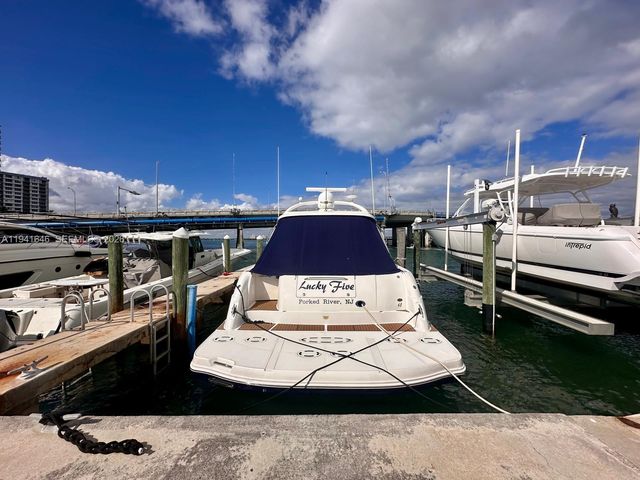 7601 E Treasure Dr, North Bay Village, FL 33141