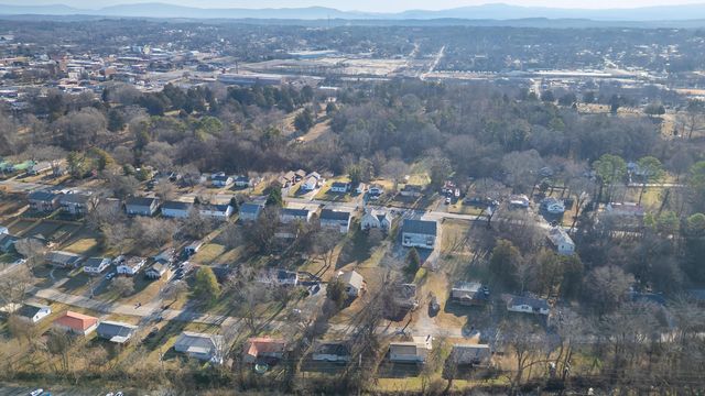 708 Westover Drive SW, Cleveland, TN 37311