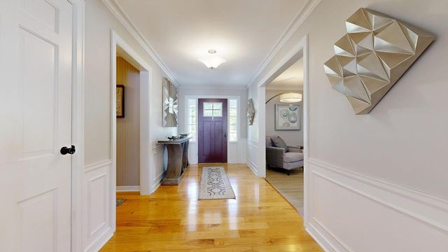 655 Woodhill Rd, Mansfield, OH 44907