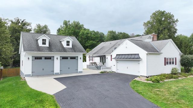 655 Woodhill Rd, Mansfield, OH 44907