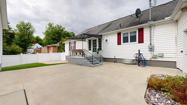 655 Woodhill Rd, Mansfield, OH 44907