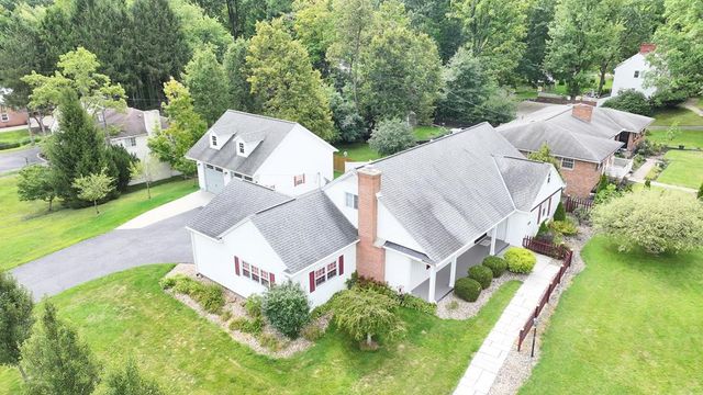 655 Woodhill Rd, Mansfield, OH 44907