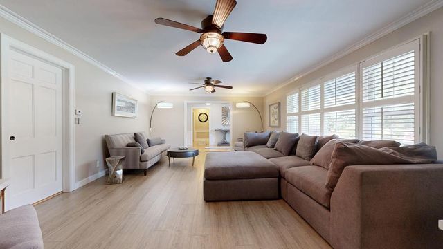 655 Woodhill Rd, Mansfield, OH 44907