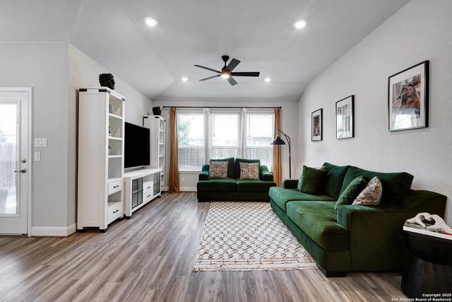 2423 Olive Way, San Antonio, TX 78259
