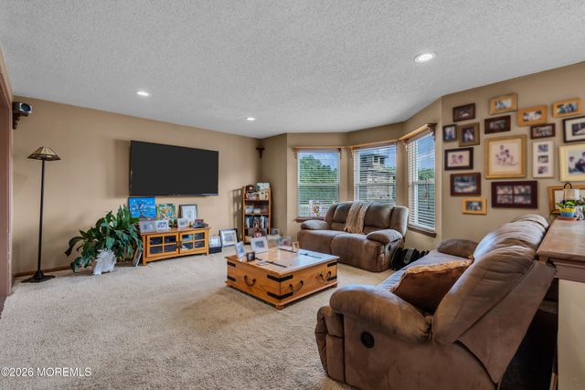 19 Assateague Road, Howell, NJ 07731