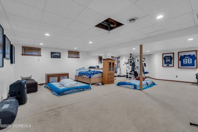 19 Assateague Road, Howell, NJ 07731