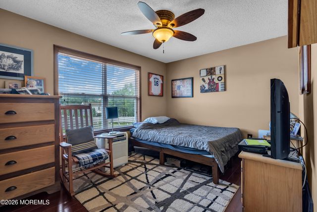 19 Assateague Road, Howell, NJ 07731