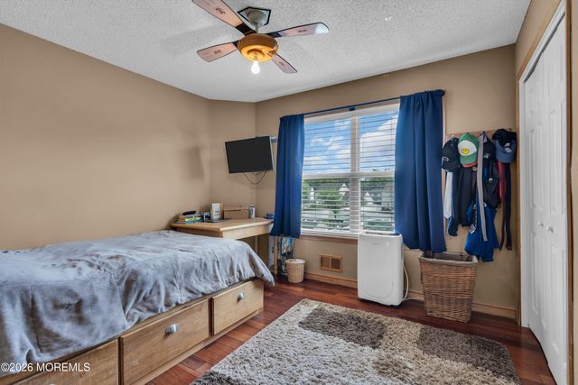 19 Assateague Road, Howell, NJ 07731