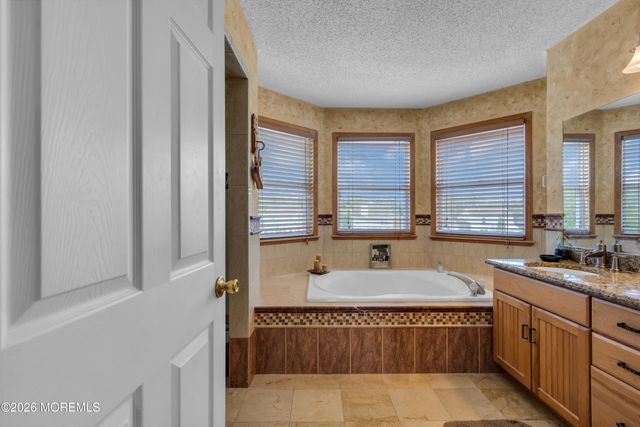 19 Assateague Road, Howell, NJ 07731