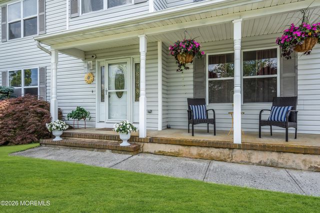 19 Assateague Road, Howell, NJ 07731