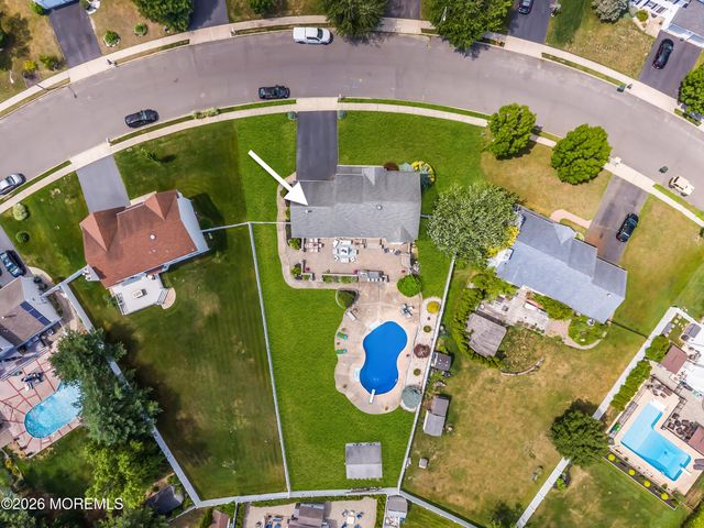 19 Assateague Road, Howell, NJ 07731