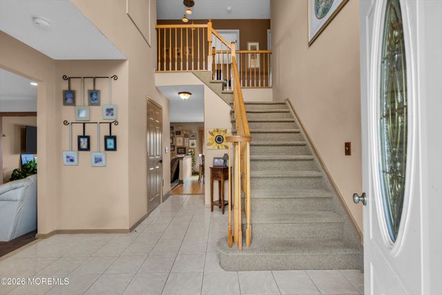 19 Assateague Road, Howell, NJ 07731