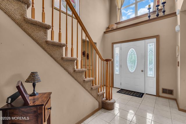19 Assateague Road, Howell, NJ 07731