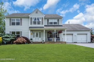19 Assateague Road, Howell, NJ 07731