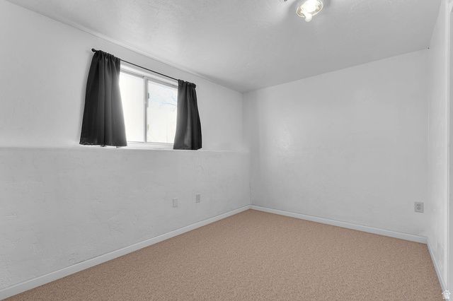 489 N OWENS ST, Layton, UT 84041