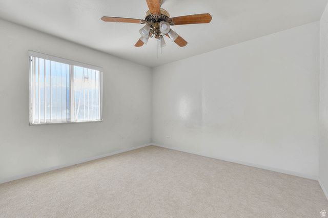 489 N OWENS ST, Layton, UT 84041