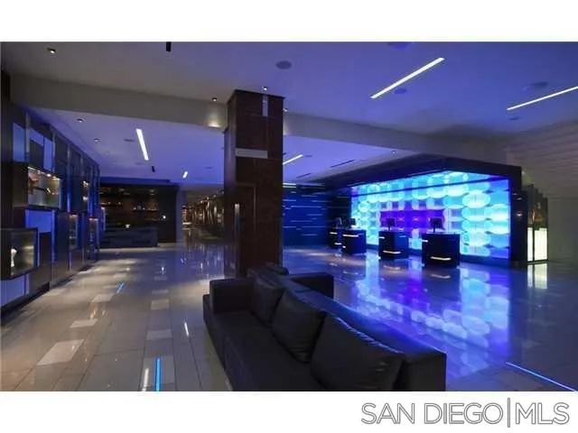 207 5Th Ave 701, San Diego, CA 92101