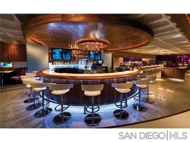 207 5Th Ave 701, San Diego, CA 92101