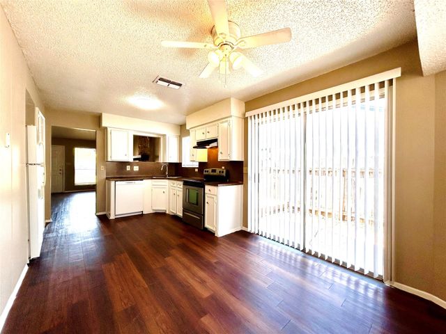 1502 No Mor CV A, Austin, TX 78758