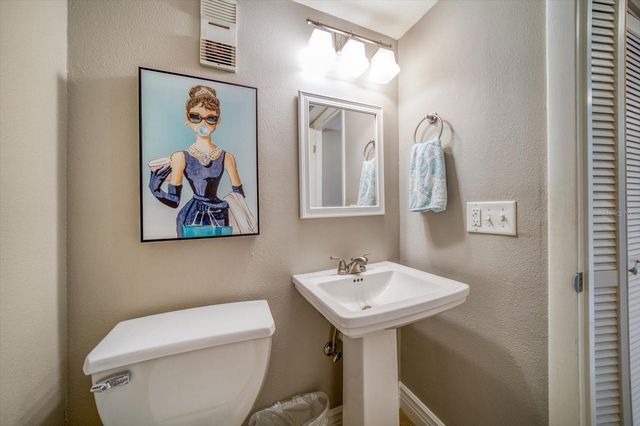 1351 GULF BOULEVARD 219, Clearwater Beach, FL 33767