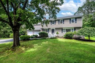 43 River Drive, Monroe, CT 06468