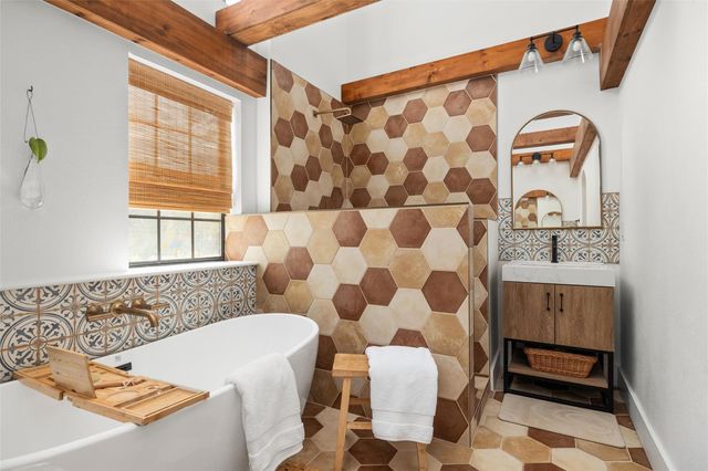 16201 Westview TRL, Austin, TX 78737