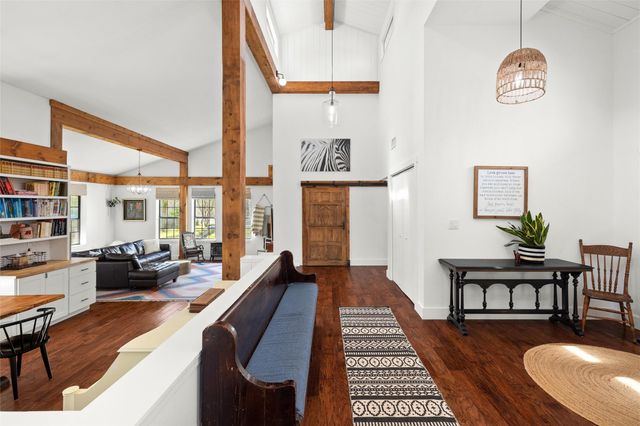 16201 Westview TRL, Austin, TX 78737