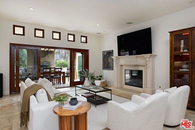 4136 Michael Avenue, Los Angeles, CA 90066