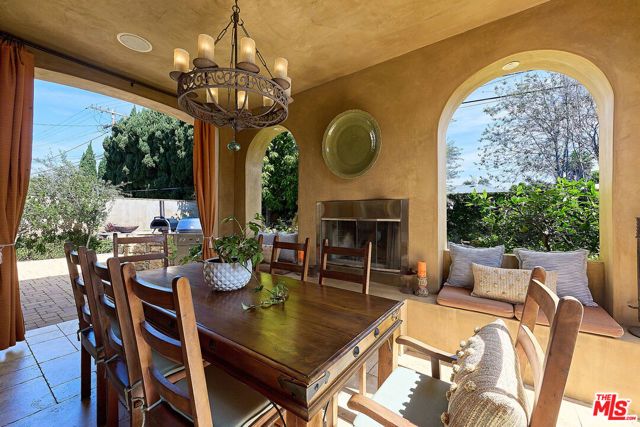 4136 Michael Avenue, Los Angeles, CA 90066