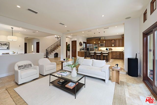 4136 Michael Avenue, Los Angeles, CA 90066