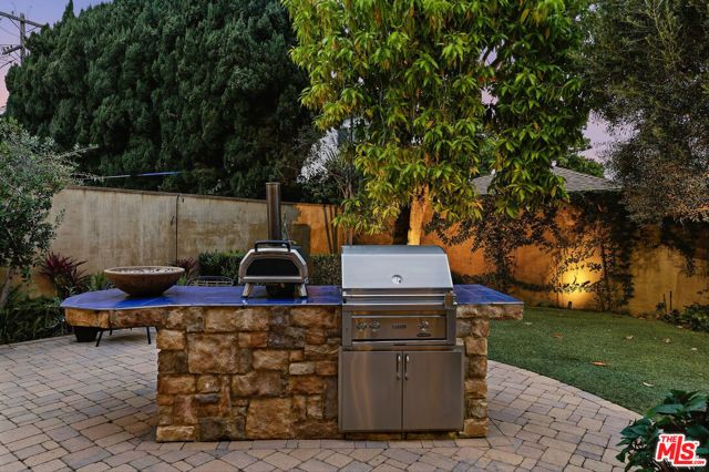 4136 Michael Avenue, Los Angeles, CA 90066