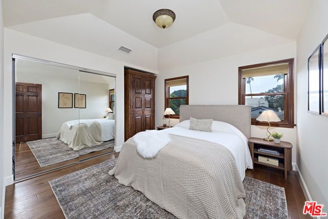 4136 Michael Avenue, Los Angeles, CA 90066