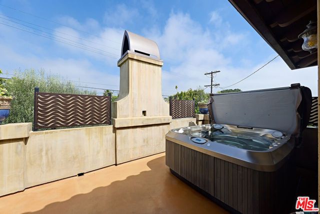 4136 Michael Avenue, Los Angeles, CA 90066