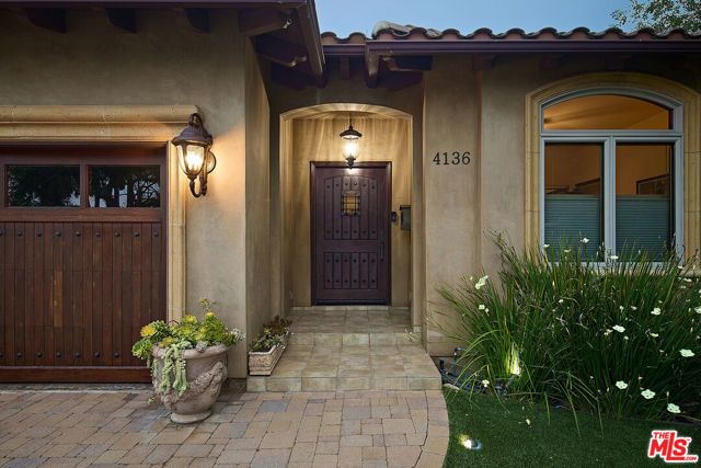 4136 Michael Avenue, Los Angeles, CA 90066