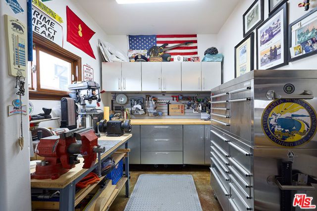 4136 Michael Avenue, Los Angeles, CA 90066